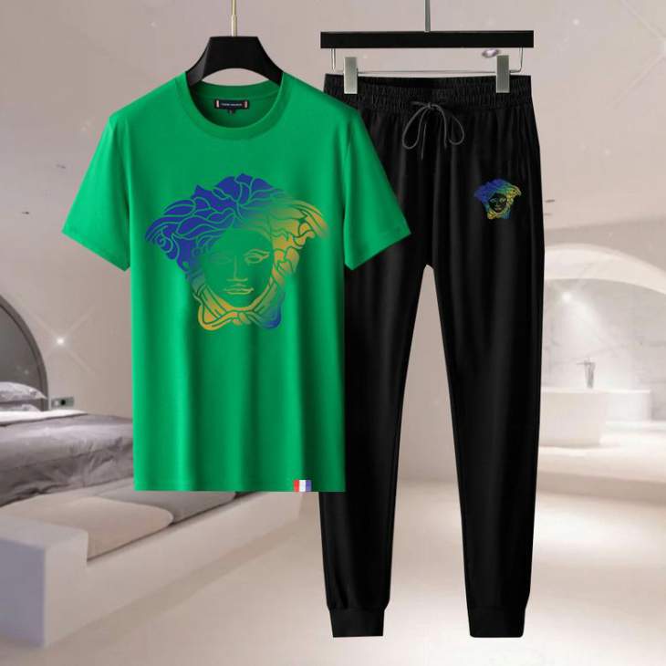 Picture of Versace Shirt Pant Suits _SKUVersaceM-4XL11lx9425028